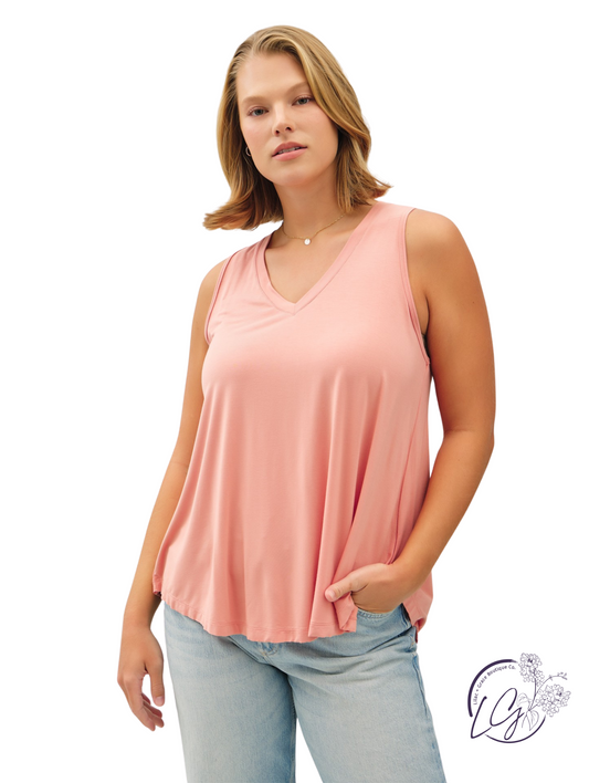 Curvy Stillness Between Rays Tank