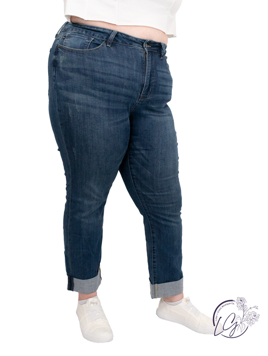 Curvy Piper Mid-Rise Boyfriend by Judy Blue