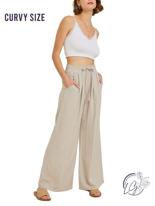 (SALE) Curvy Airy Elegance Wide-Leg Trousers
