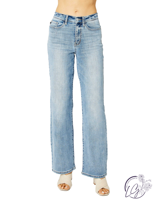 Karina Light Wash Straight Leg Jeans by Judy Blue