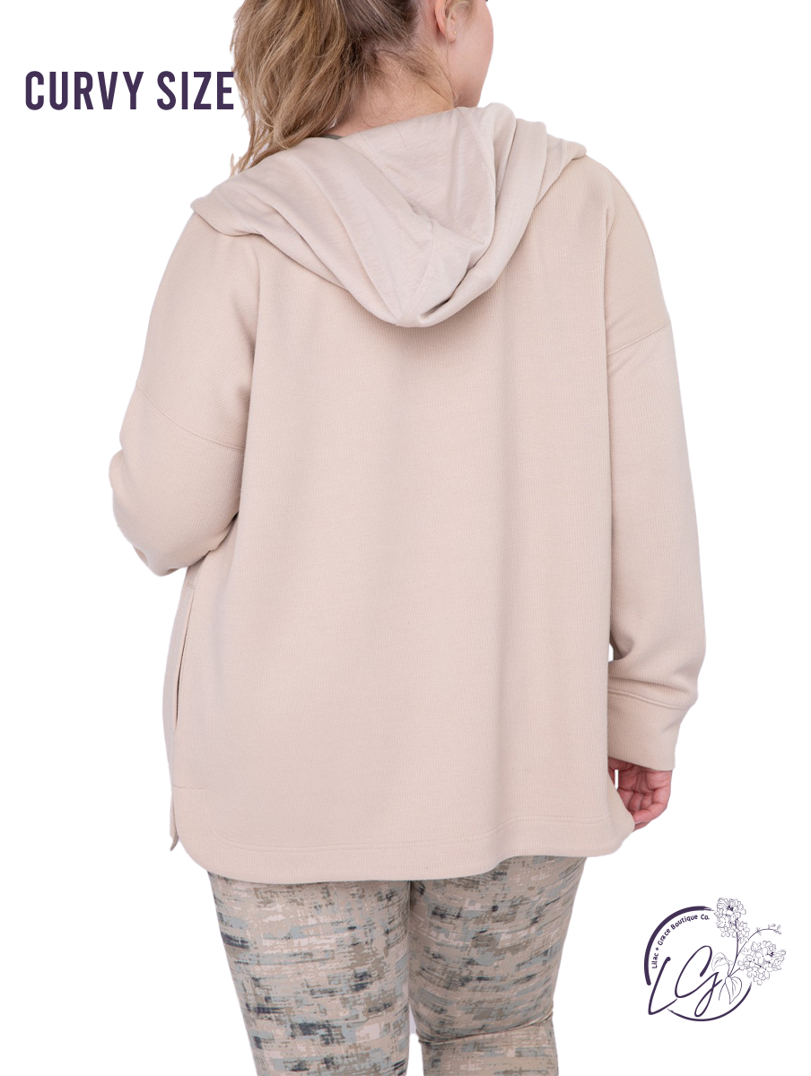 Curvy Power Move Hoodie
