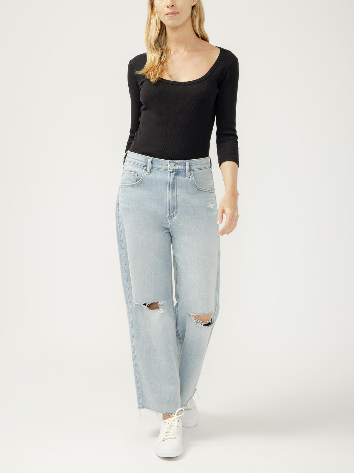 Easy Horizon Cropped Wide Leg Jeans by Silver Jeans Co.