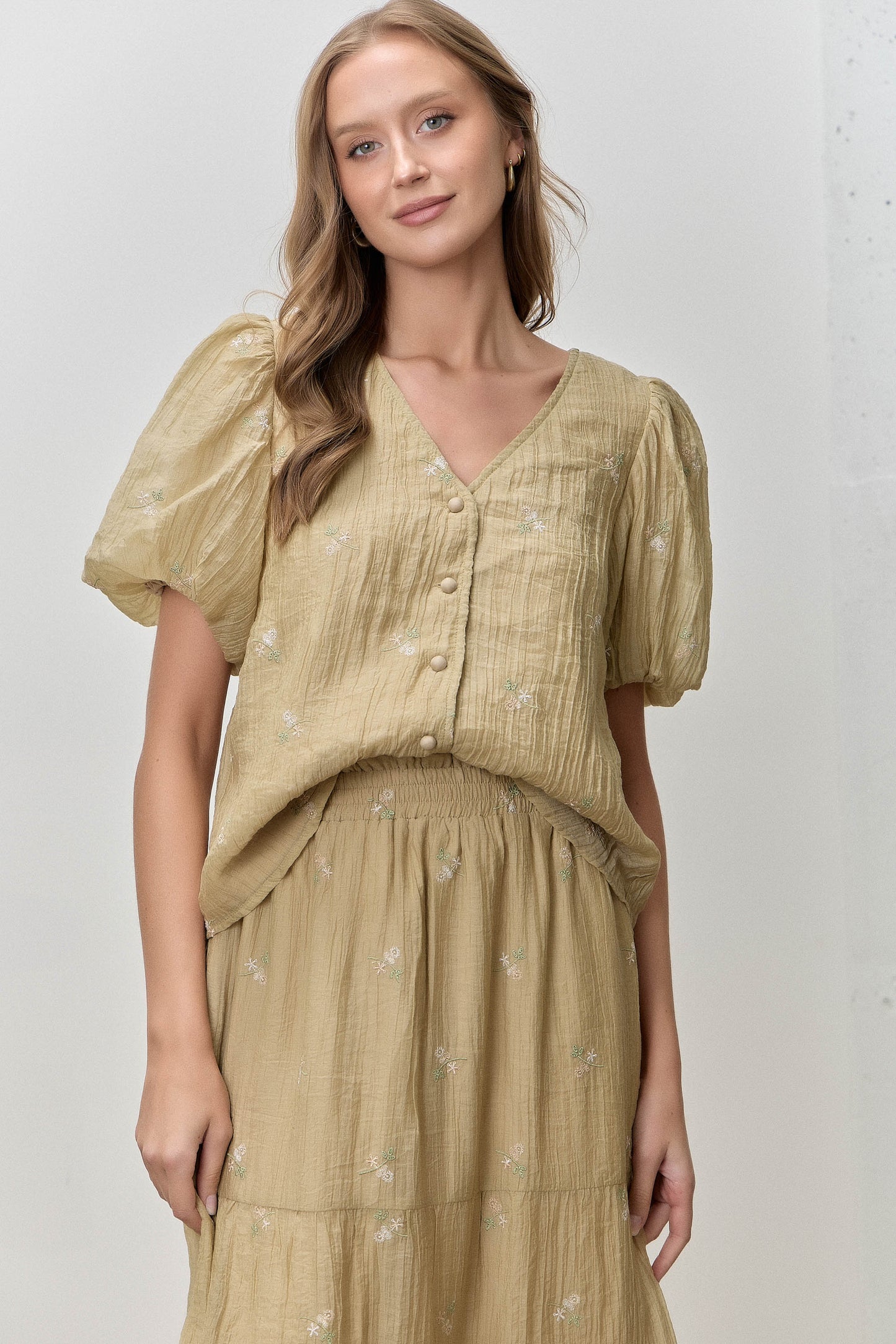 Pretty Moment Button Blouse