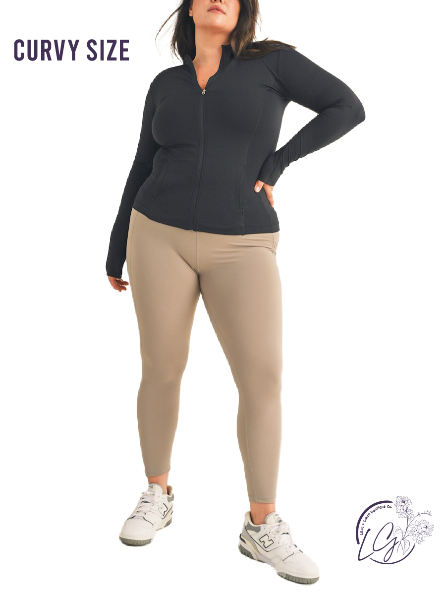 Curvy Supreme Softness Fitted Jacket