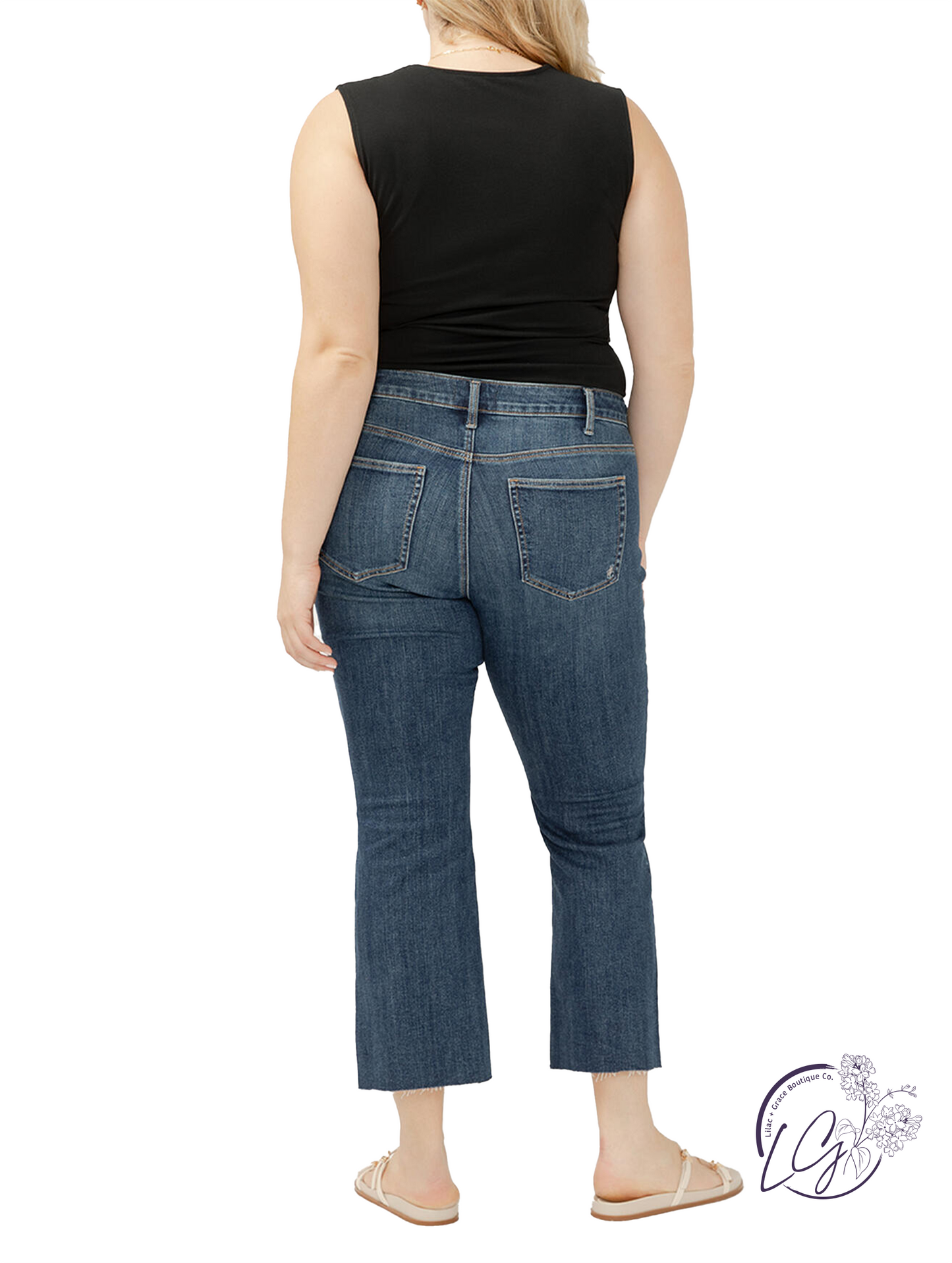Curvy Alba Mid-Rise Kick Flare Jeans by Silver Jeans