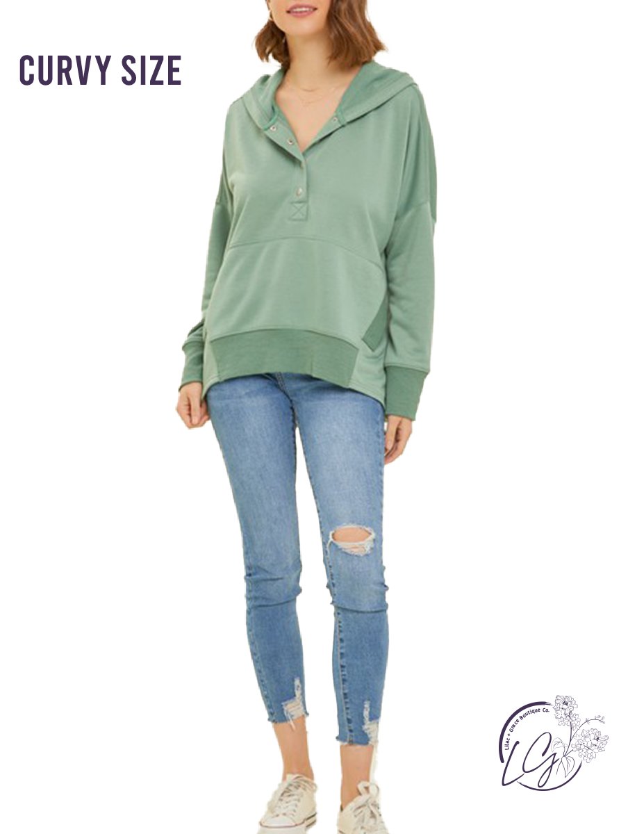 Curvy Gentle Drift Hooded Sweater