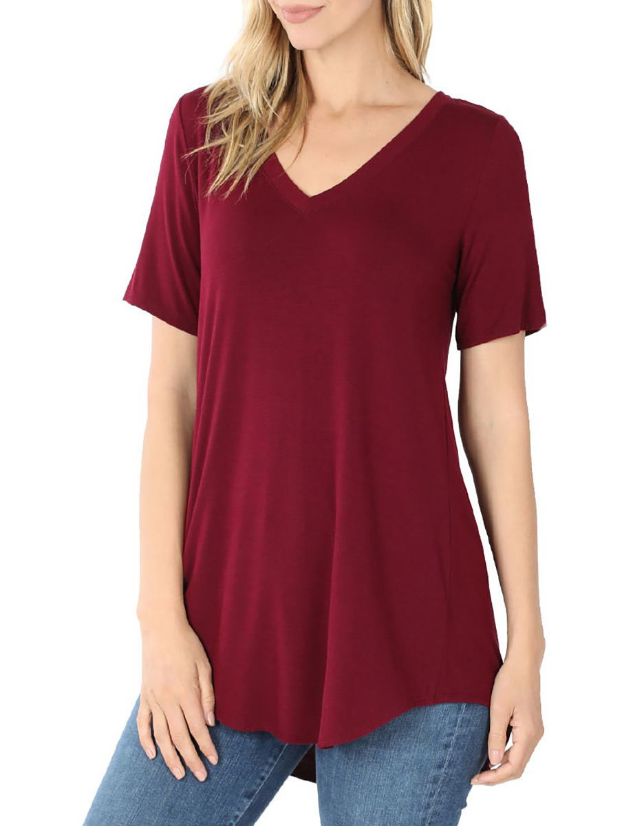 Must Have V-Neck Tee