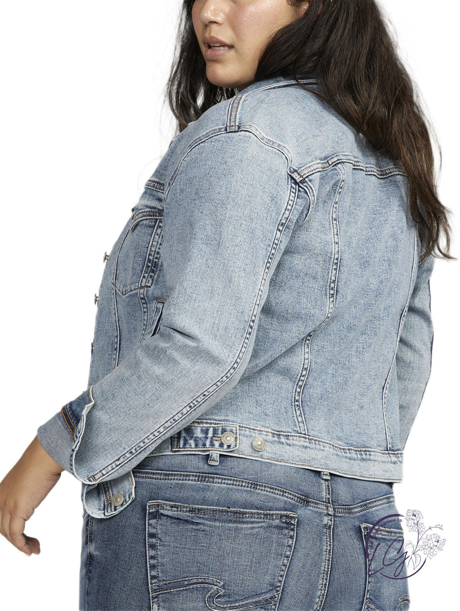 Curvy Fitted Jean Jacket