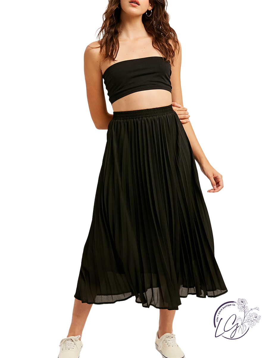 Hear My Side Pleated Maxi Skirt