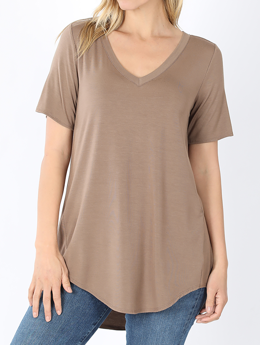 Must Have V-Neck Tee