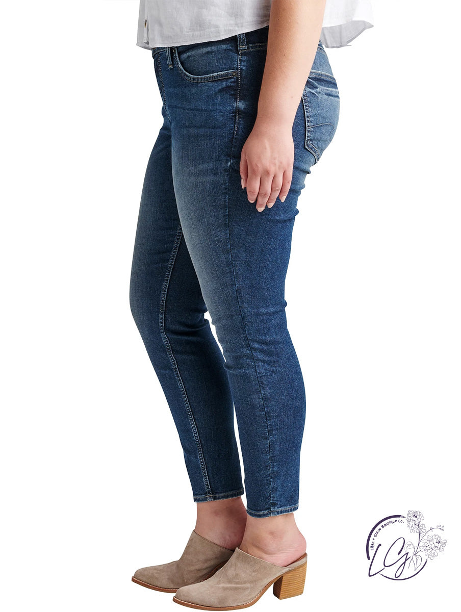 Curvy The Curvy Mid-Rise Skinny by Silver Jeans