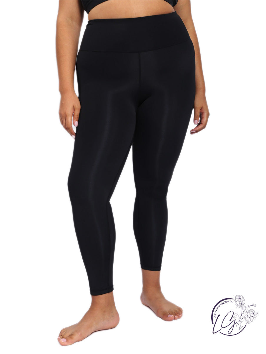 Curvy High-Rise Essential Leggings