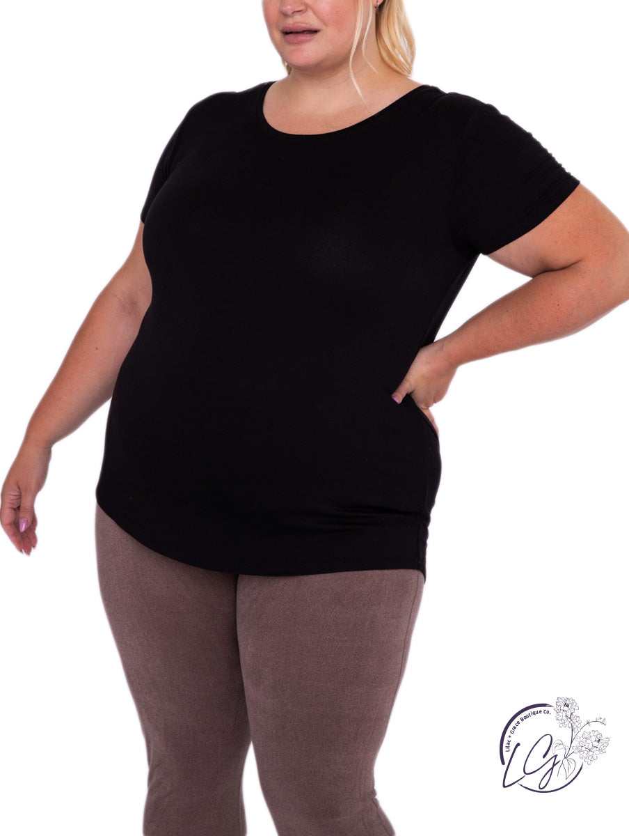 Curvy Short Sleeve High-Low Top