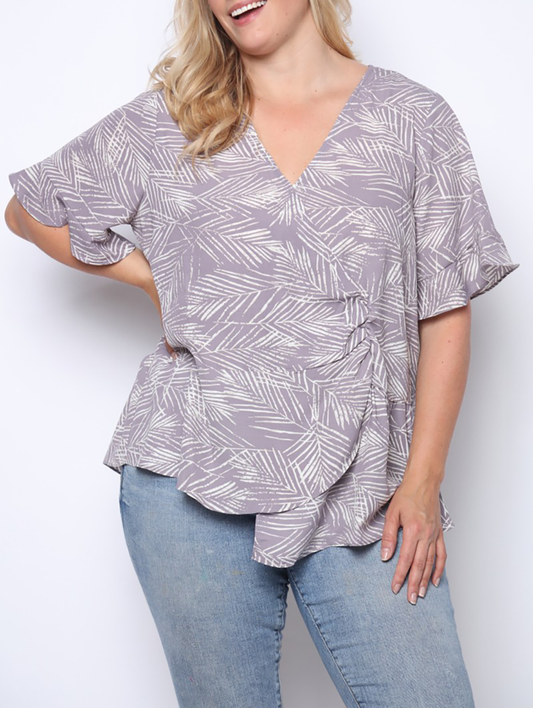 Curvy Under the Palms Short Sleeve