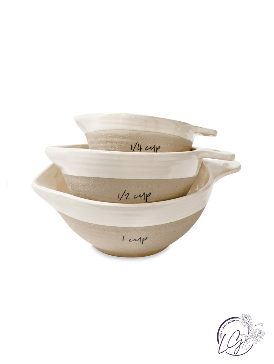 STONEWARE MEASURING CUPS